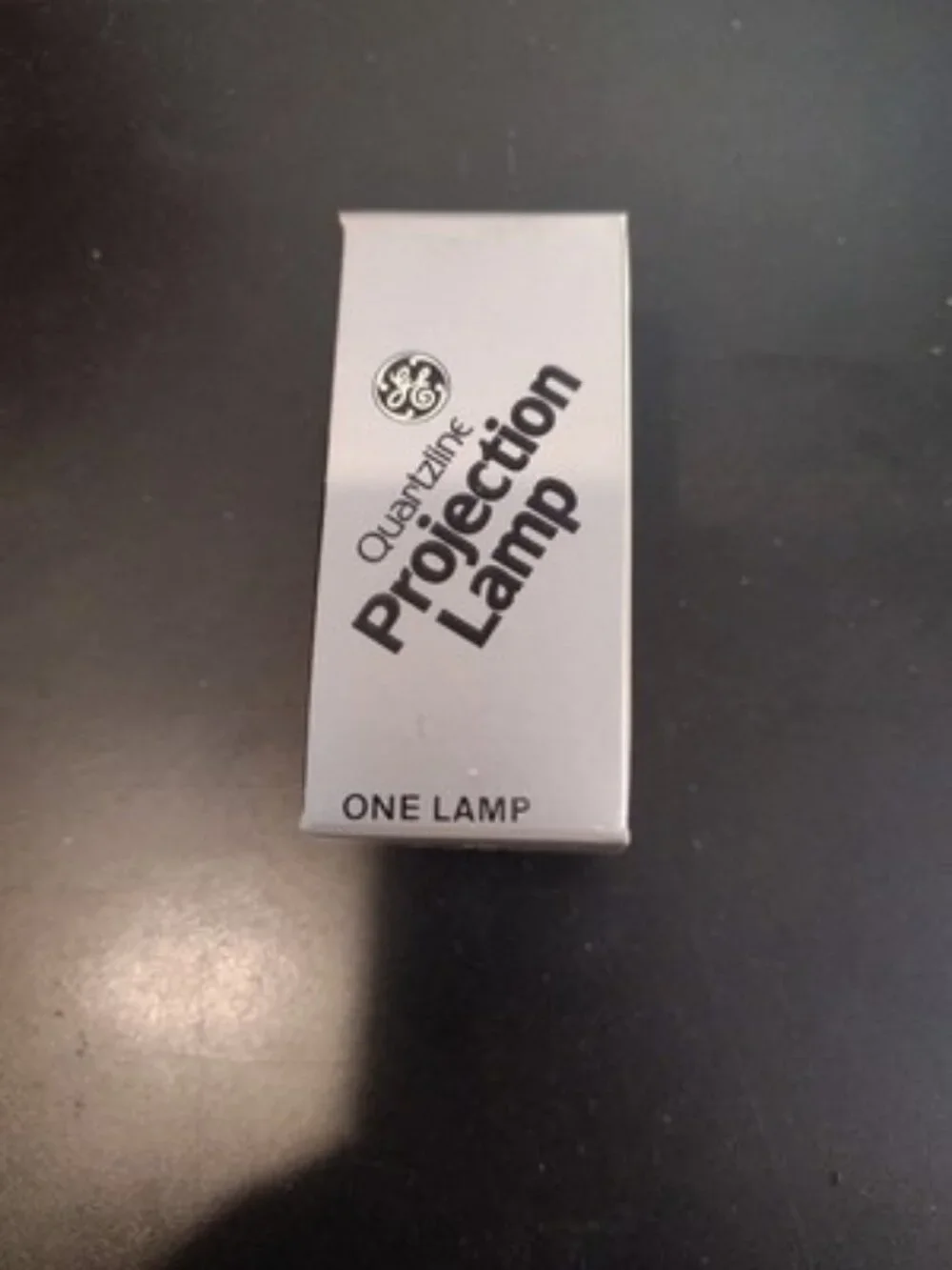 GE General Electric Quartzline Projection Lamp Light Bulb 600w 120V DYS/DYV/BHC